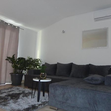 Apartman Bozic Διαμέρισμα Kaštel Štafilić Εξωτερικό φωτογραφία